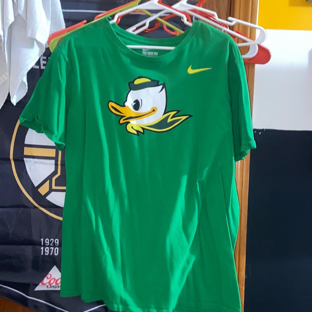 Men’s XL Oregon Ducks Nike Tee